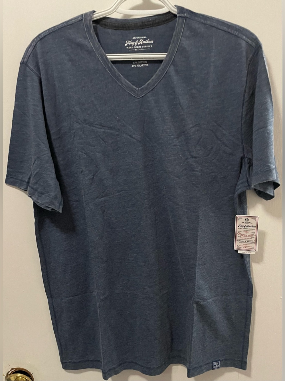 Flag & Anthem Men's V-Neck Short Sleeve Top Tee T-Shirt Navy Heather Size Medium